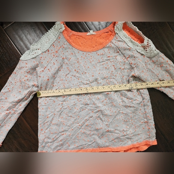 Oddy Womens Distressed Shoulder Cut Out Orange Grey Pullover Sweater - Picture 4 of 11